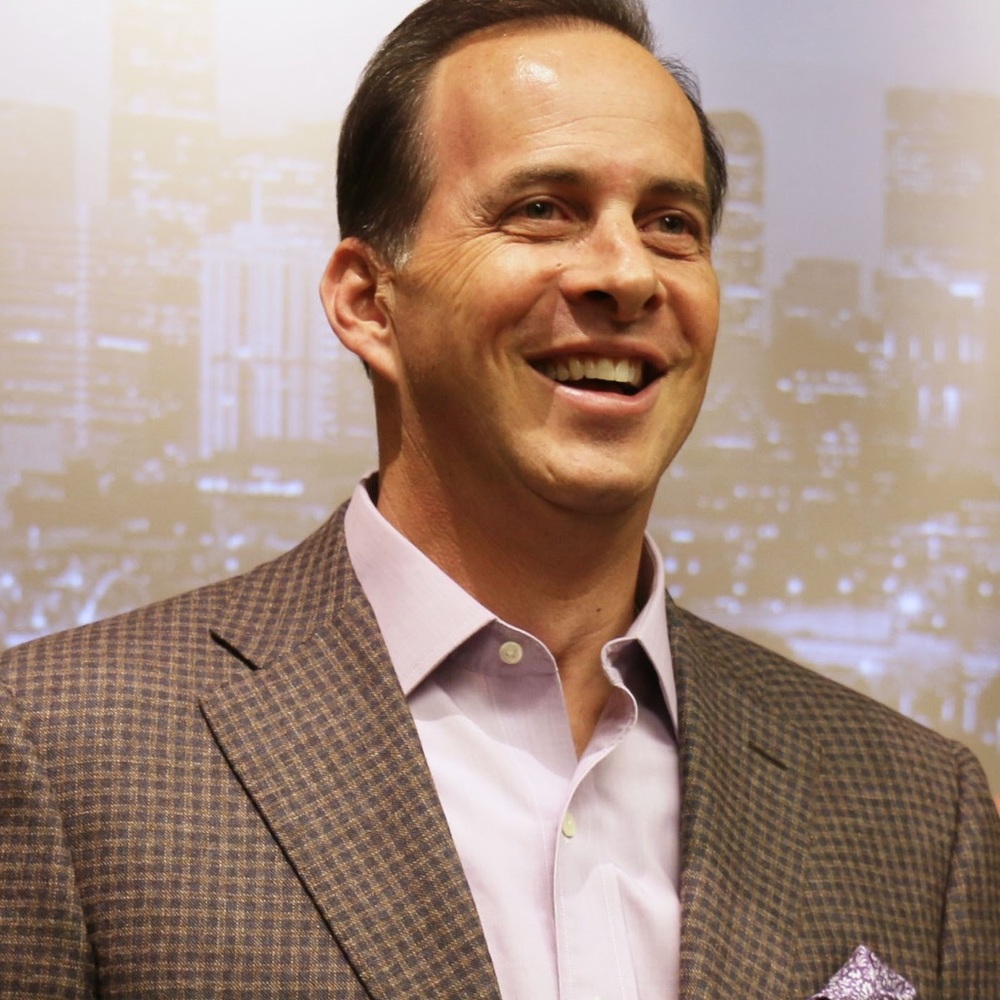 Meet your Posher, Stuart